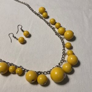 Necklace set